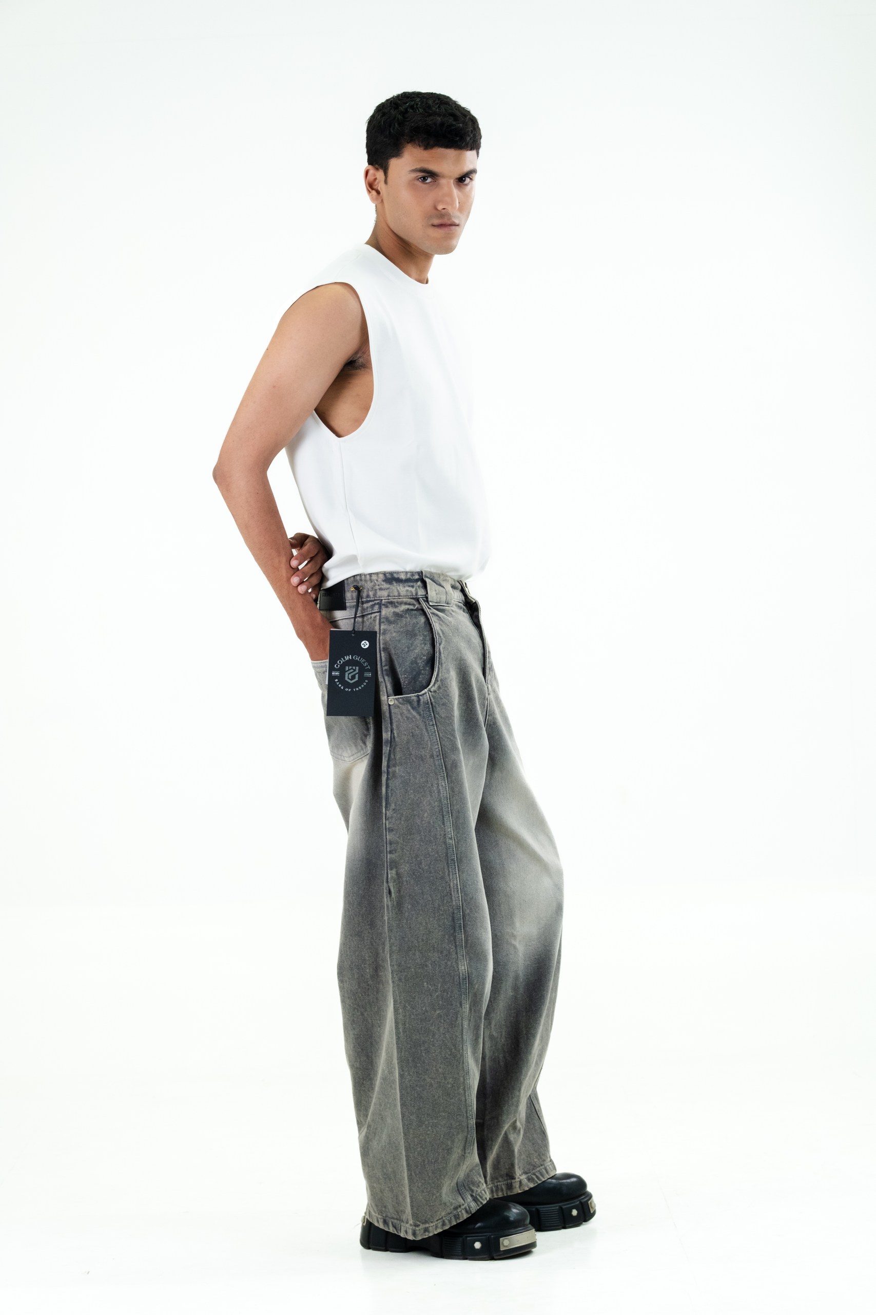 Mowfaq Rahman's try-on photo
